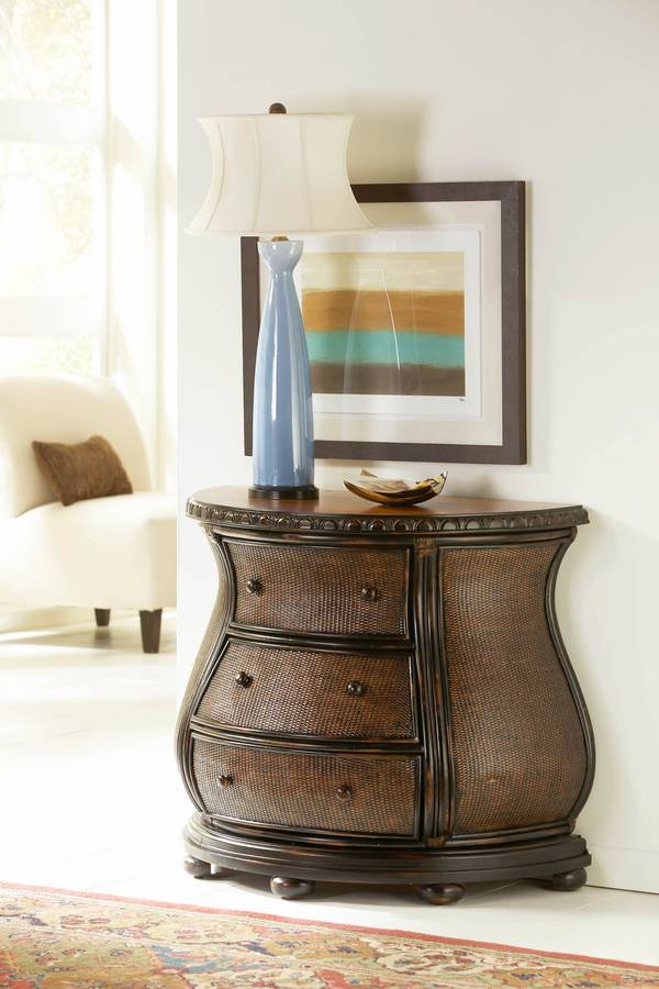 Powell Turtle Bay Hall Chest